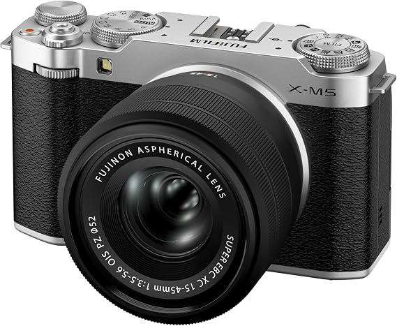 FUJIFILM X-M5 + XC15-45mm Kit Silver